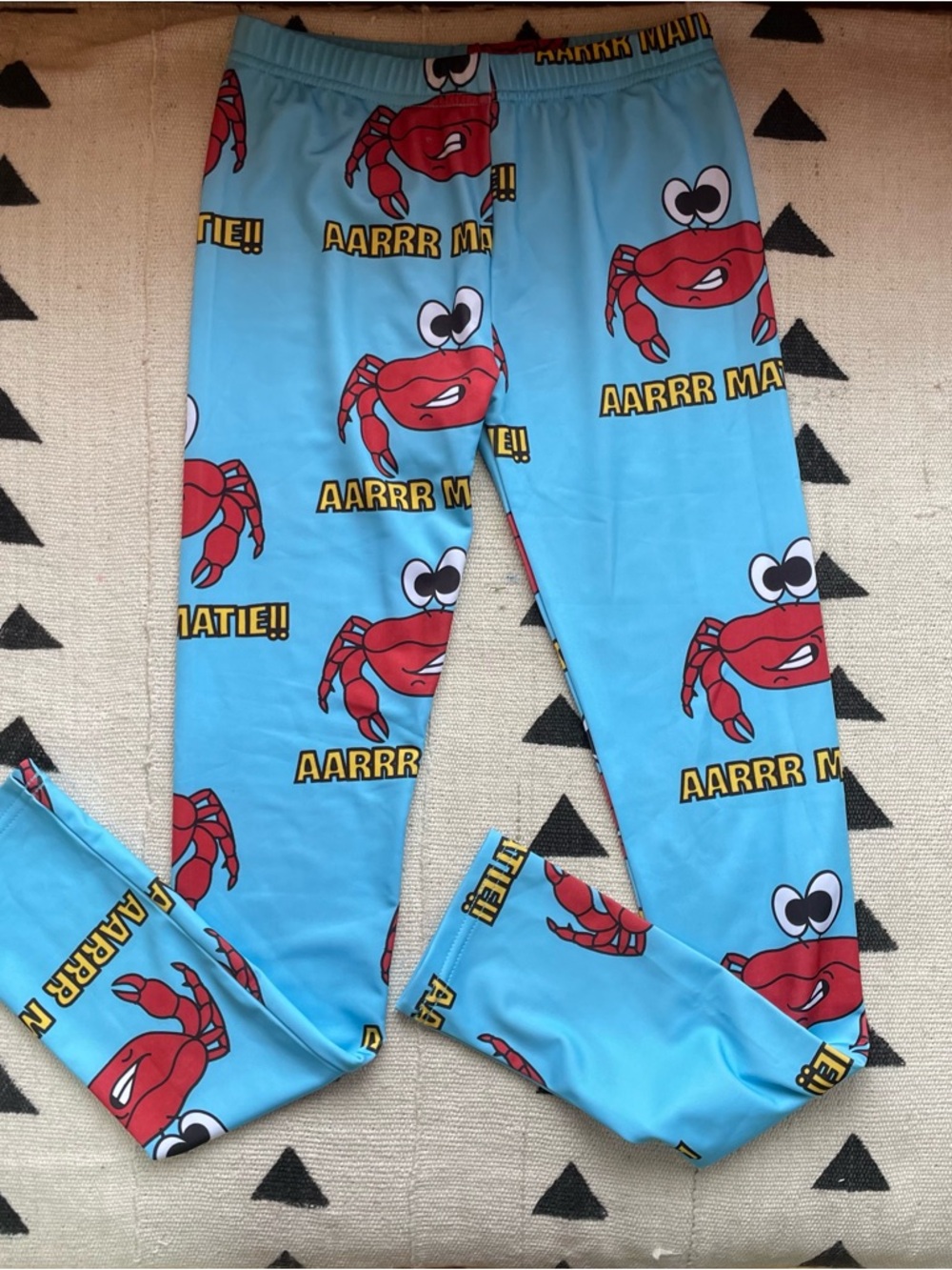 Hugo Loves Tiki crab swim leggings